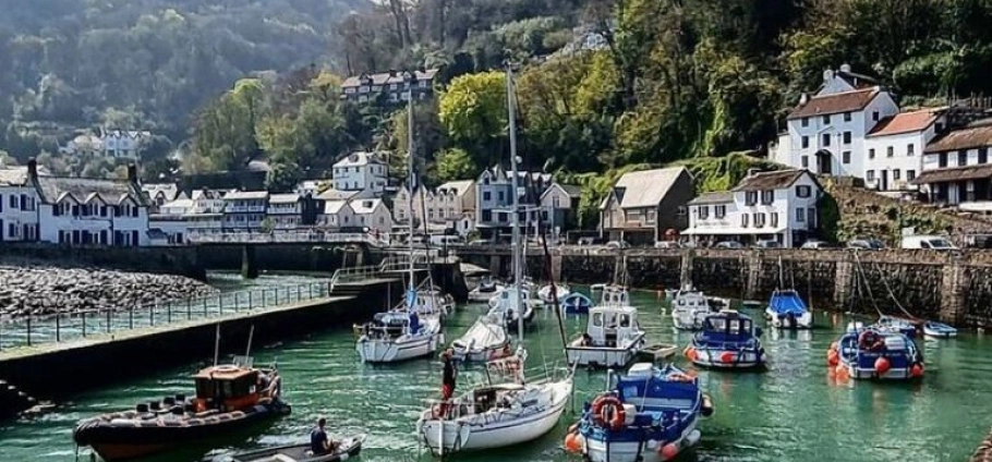 Lynmouth Historical Walking Tour Experience-1