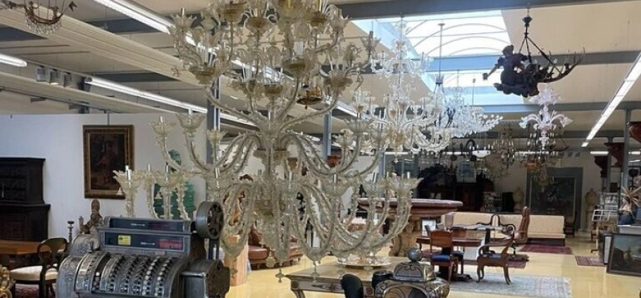 Edinburgh Private Art and Antiques Experience-3