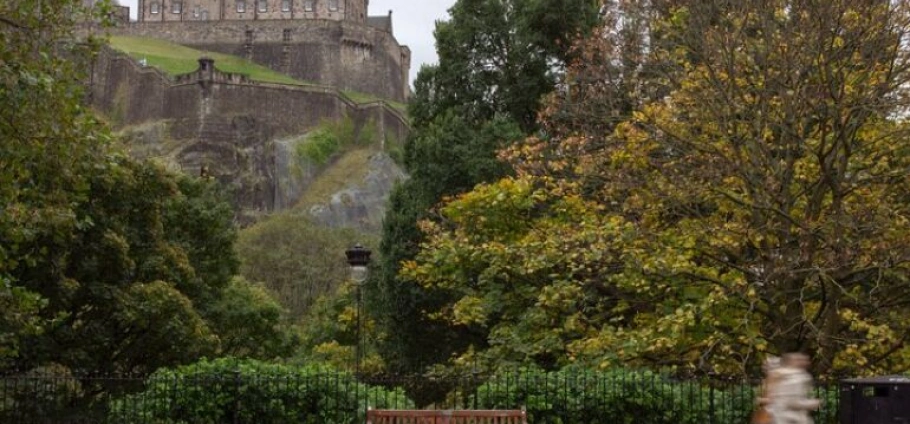 Edinburgh Magical Photo Session Experience-11