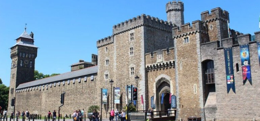 Cardiff Doctor Who Filming Locations Tour-3