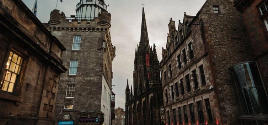 Edinburgh VIP Castle and Royal Mile Tour-24