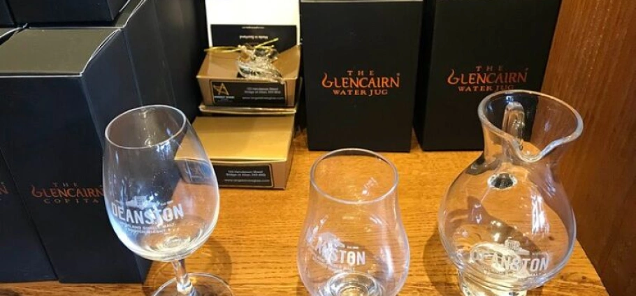 Stirling Highland Cows and Whisky Experience-2