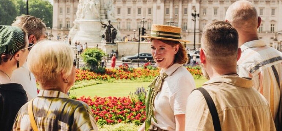 London Royal History Walking Tour Experience-2