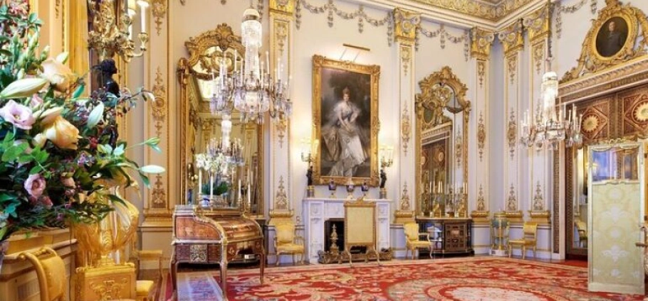 London Buckingham Palace State Rooms Experience-8