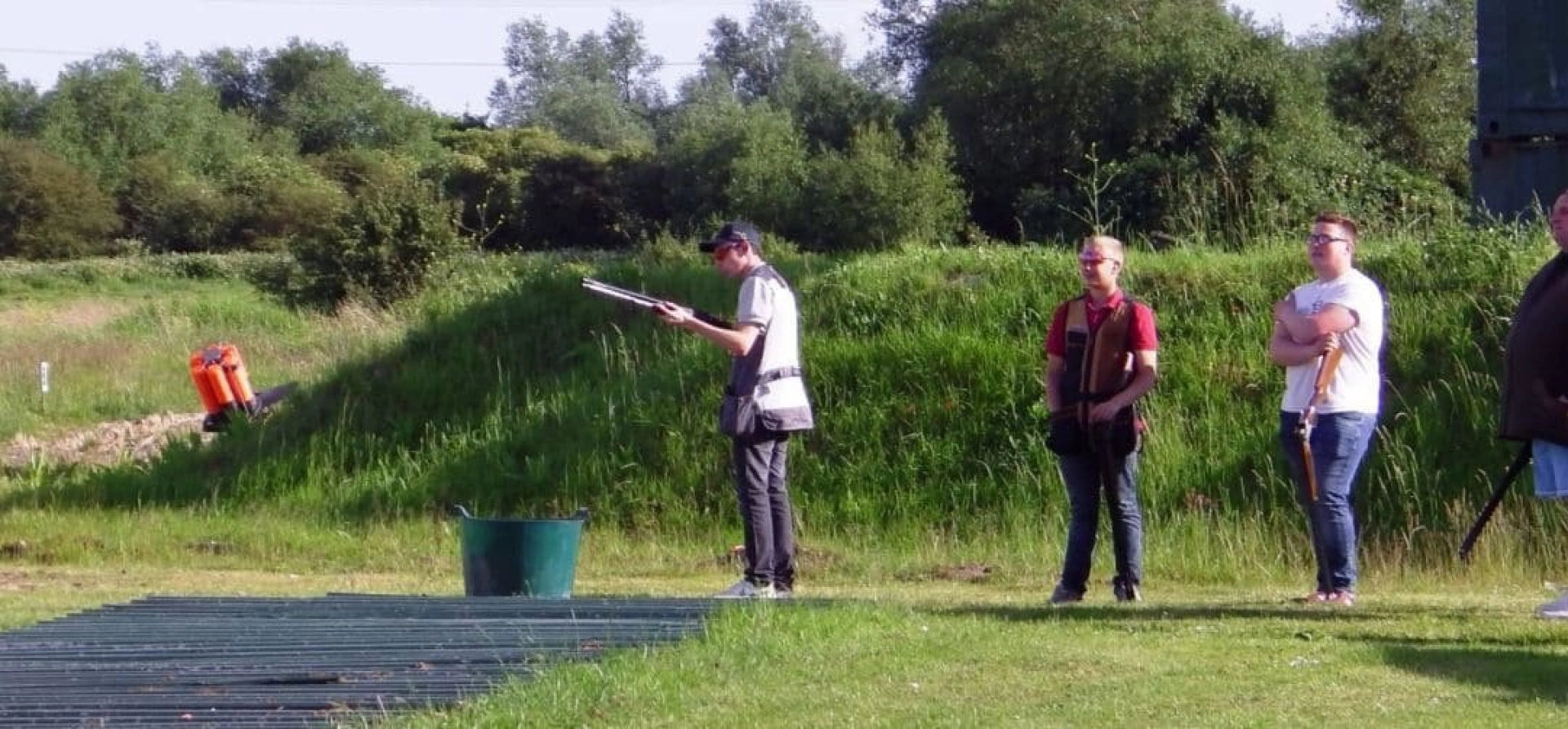 Clay Pigeon Shooting Dartford 50 Clays Experience Days Vouchers
